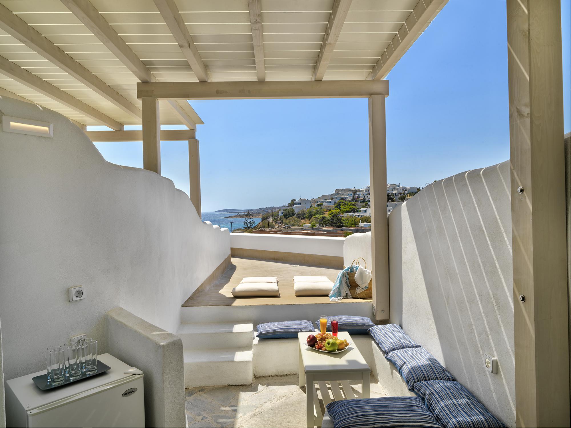 Aloni & 3* Piso Livadi